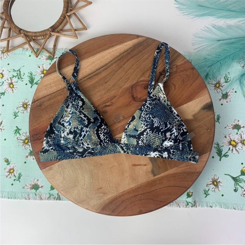 NEW TARGET Shade & Shore Blue Green Snake Skin Triangle Bralette Bikini Top XL - Picture 2 of 14